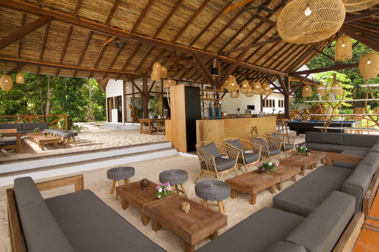 Metita Beach & Dive Resort Daruba Exterior photo